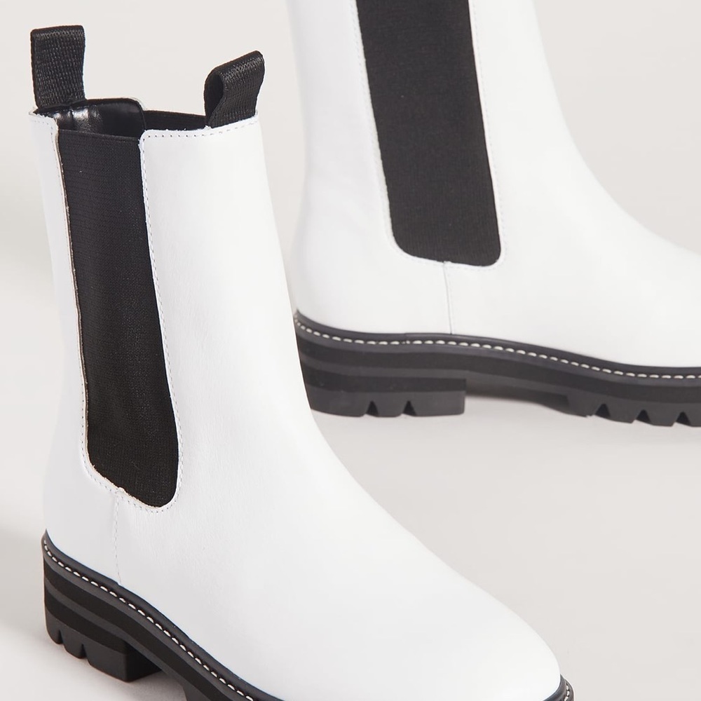 Brand New Aster lug sole Chelsea boots white size 10.5 - Picture 4 of 8
